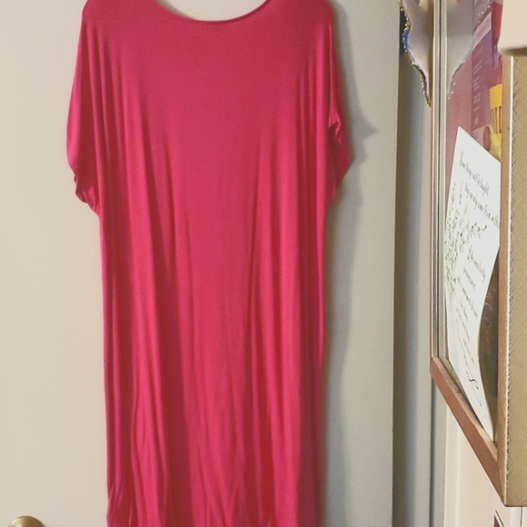 Pink DKNY summer jersey dress - Picture 2 of 3